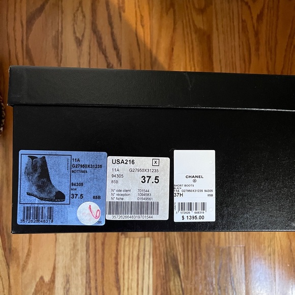 CHANEL Black Lambskin Leather Gold Chain Around Wedge Ankle
Boots Booties - Picture 8 of 11